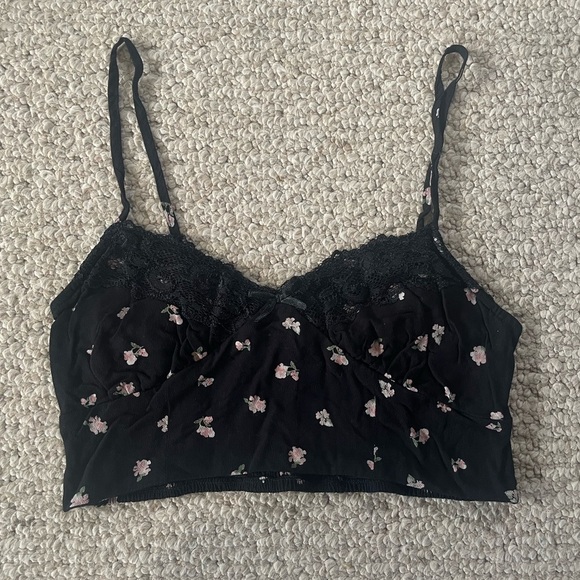 Aeropostale Tops - Black Floral Cropped Tank Top